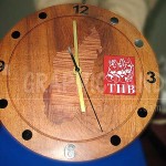 horloge publicitaire THB