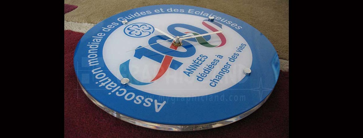 horloge publicitaire