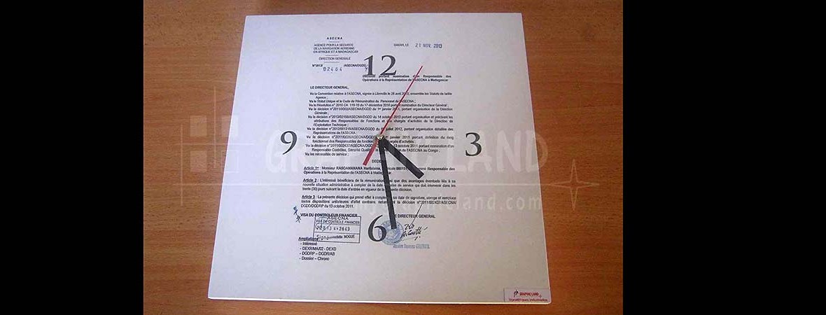 horloge publicitaire