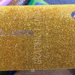 impression sur acrylique doré